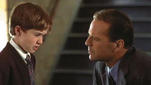 Onde assistir O Sexto Sentido (1999) online? Melhor streaming e Sinopse