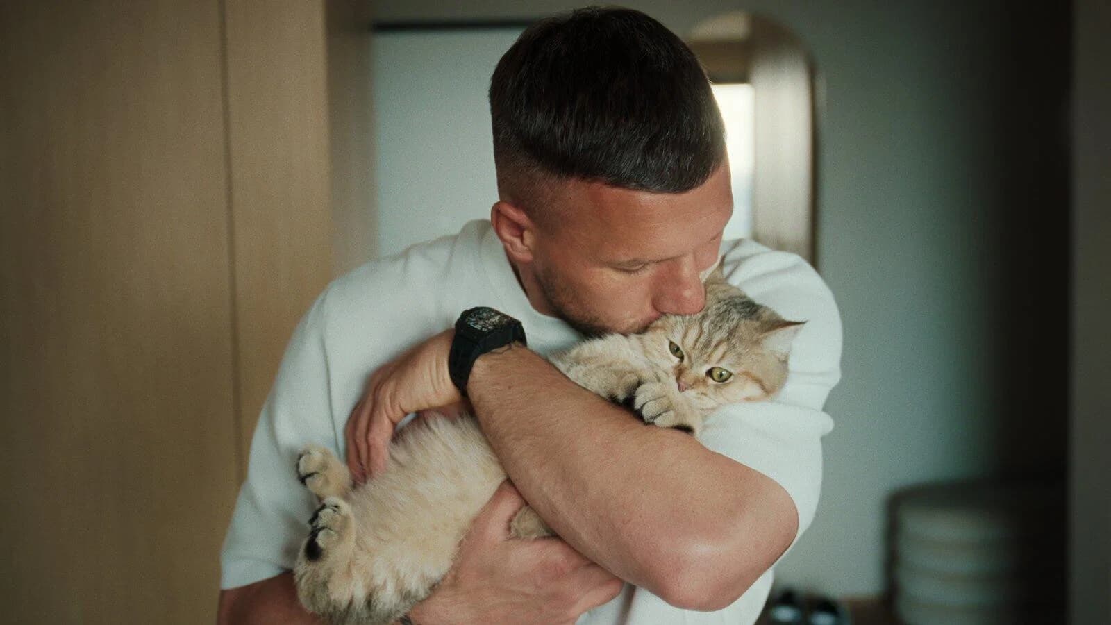 Podolski completo dublado HD: Veja onde assistir e confira a crítica